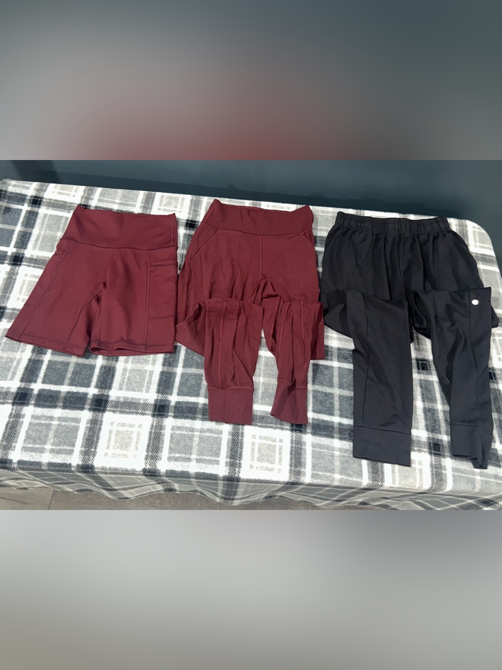 Women’s Athletic Pants (Lulu, Offline, Apena)